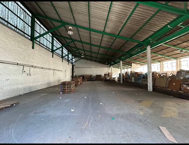 3,544M² WAREHOUSE TO LET IN EPPING INDUSTRIAL